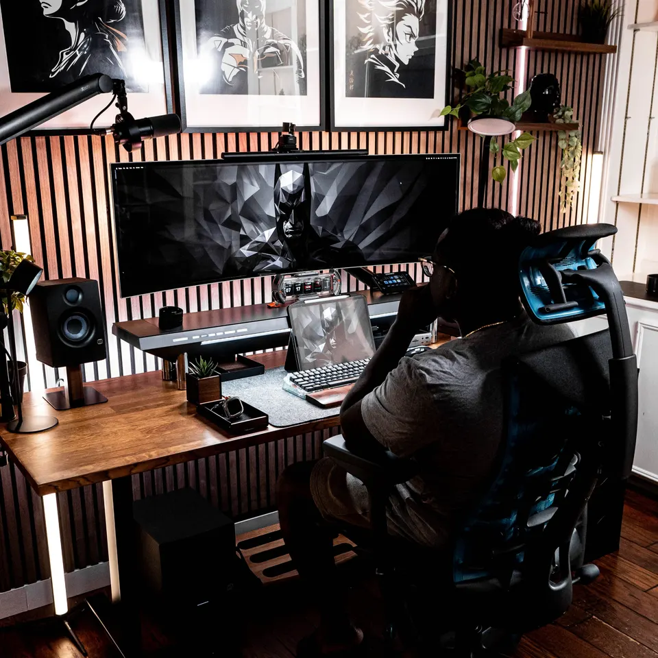 Caimar Salizi's workspace
