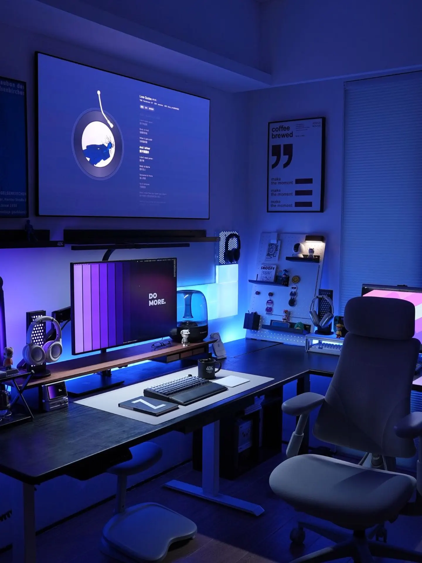XZ's workspace — dev-engineering setup, photo 1 of 4